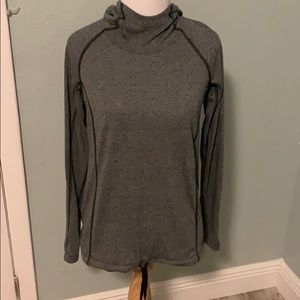 Under Armour long sleeve shirt